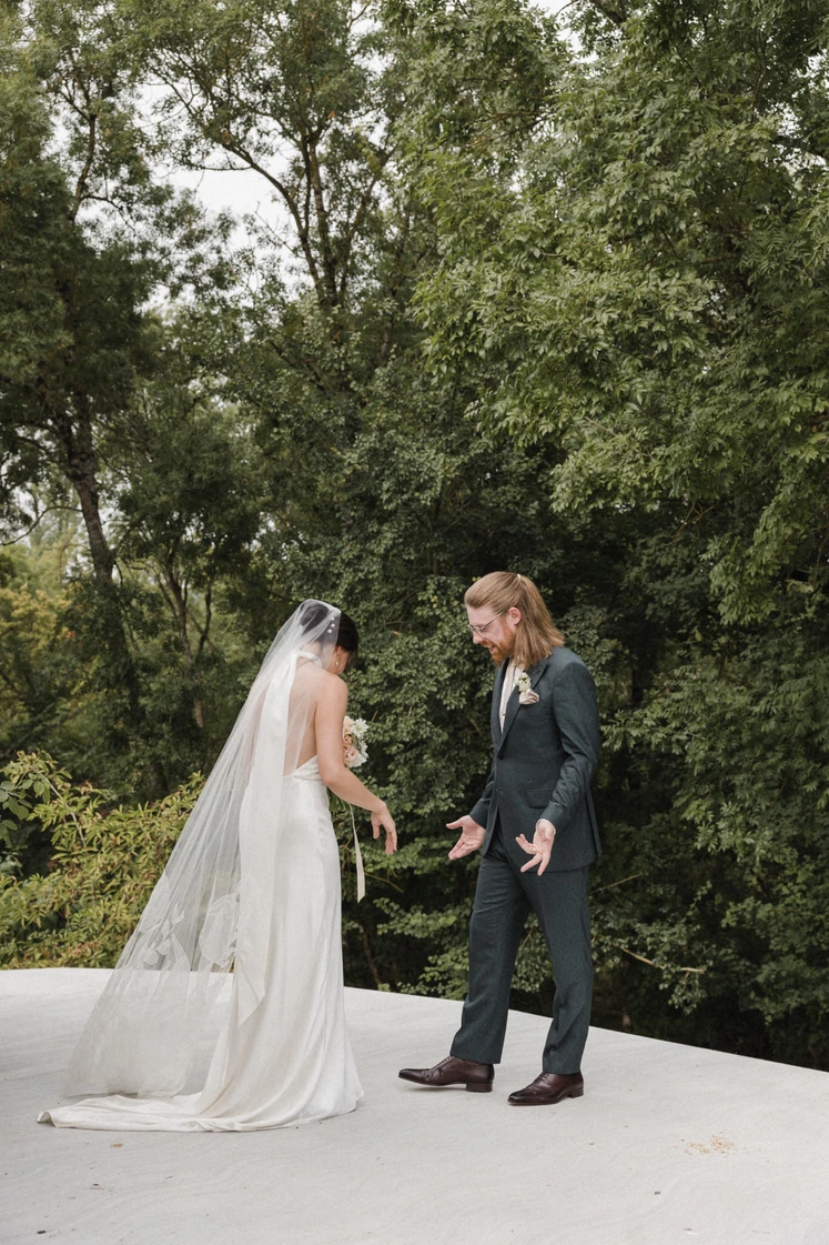 Sydney & Barnarbys wedding at Chateau Engalin